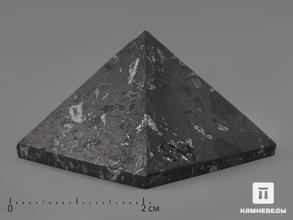 Пирамида из шунгита, неполированная 3х3 см