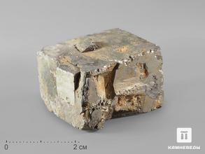 Пирит, кубический кристалл 3,3х3,1 см